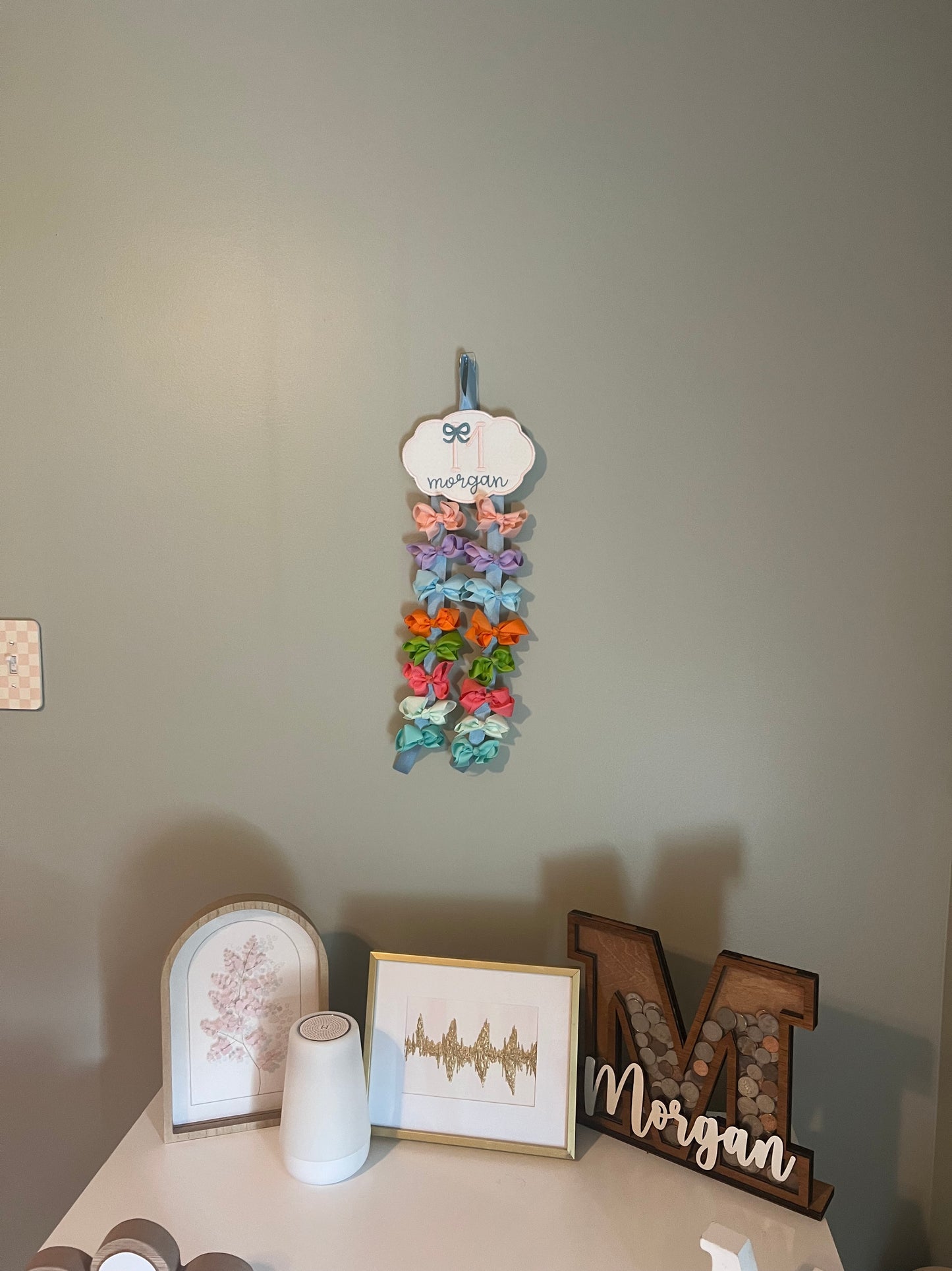 Piggie Bow Hanger